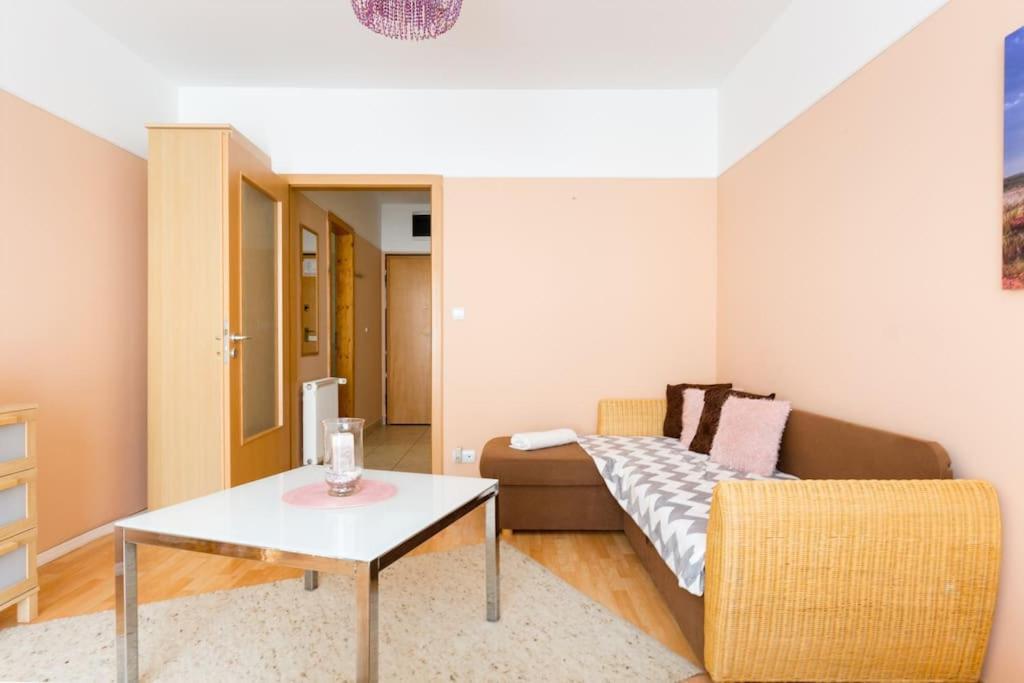 Acacia City Center Apartment 부다페스트 외부 사진