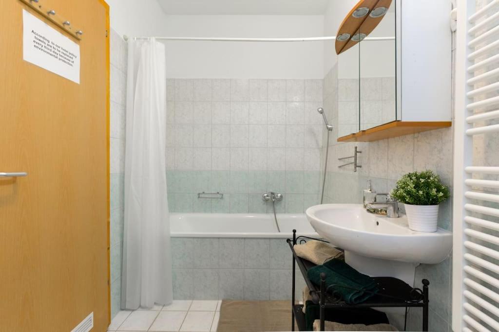 Acacia City Center Apartment 부다페스트 외부 사진